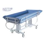 BARELLA DOCCIA ELETTRICA - port. max 325 kg - Ruote orientabili con freno e blocco rotazione - Sponde ribaltabili per un facile posizionamento del paziente - Regolabile in altezza elettricamente da 65 a 95 cm 