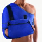 OMOSTABILl® P - TAGLIA 2 (Circonf. Vita 95-125CM) - BLU - Bendaggio per spalla e braccio in materiale elastico stratificato vellutato e traforato 