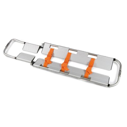 BARELLA a cucchiaio atraumatica regolabile - Completa di cinture, costruita interamente in lega di alluminio - Sistema di apertura / chiusura alle due estremità. Sistema di regolazione e bloccaggio a diverse lunghezze.