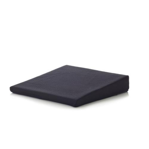 CUSCINO A CUNEO IN POLIURETANO (41 x 44 x h. 7,5/3 cm) - RIVESTIMENTO TECNICO A NIDO D'APE, SFODERABILE E TRASPIRANTE - MANTIENE LA COLONNA VERTEBRALE IN EQUILIBRO E NELLA SUA FORMA NATURALE - RIDUCE FATICA E STRESS