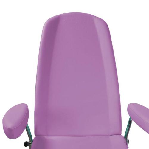 POLTRONA MULTIFUNZIONE PER PRELIEVI (BLU - LARGHEZZA 60 cm) Con ruote – 3 sezioni – 4 Motori - Trendelenburg fino a 15° - CON POGGIA TESTA - H seduta: 52 a 92 cm - IMBOTTITURA IN POLIURETANO ALTA 5 cm - RIVESTIMENTO IN SIMILPELLE LAVABILE AUTOESTINGUENTE
