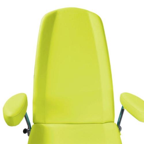 POLTRONA MULTIFUNZIONE PER PRELIEVI (BLU - LARGHEZZA 60 cm) Con ruote – 3 sezioni – 4 Motori - Trendelenburg fino a 15° - CON POGGIA TESTA - H seduta: 52 a 92 cm - IMBOTTITURA IN POLIURETANO ALTA 5 cm - RIVESTIMENTO IN SIMILPELLE LAVABILE AUTOESTINGUENTE