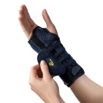 Immobilizzatore del Polso - Taglia S=BABY (10-14 cm) - Lato Destro - Colore blu: Sistema di chiusura a doppia banda personalizzabile, 3 aste modellabili a freddo ed estraibili, traspirante, morbido velluto 100% cotone a contatto della pelle.