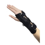 P-FIX – Polsiera Steccata - Taglia S (15-17 cm) - Lato Destro - Colore nero: Chiusura a velcro con 3 bande rigide a doppia leva, 3 stecche anatomiche (palmare + due laterali) estraibili e modellabili a freddo, tessuto antibatterico AIRGENIX.