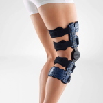 SecuTec Genu Flex Bauerfeind Taglia 1 (circonf. superiore 37-45 cm, inferiore 28-36 cm) - Versione Destro - Colore Blu: stabilizzazione adattiva a 4 punti con limitazione dell'ampiezza di movimento, per lesioni complesse del ginocchio.