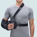 b:joynz Shoulder Immobilizer 15 - Taglia unica - Colore nero: immobilizzazione della spalla in abduzione a 15 gradi, imbottitura in schiuma anatomica, impugnatura preformata, cinghia antirotazione, modello ambidestro.