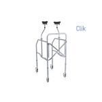 Deambulatore pieghevole con appoggio sottoascellare in acciaio verniciato, gambe regolabili in altezza 0-12,5 cm, 4 ruote piroettanti (2 con freno). Portata max 130 kg, struttura in acciaio verniciato, ruote piroettanti Ø 10 cm (alcune con freno).