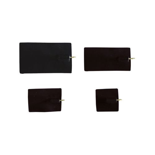 Elettrodo in silicone conduttivo, 5 x 5 cm, attacco maschio 4 mm, per applicazioni di elettroterapia con collegamento compatibile.