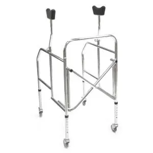 DEAMBULATORE PIEGHEVOLE CON APPOGGIO SOTTOASCELLARE - 4 RUOTE PIROETTANTI (2 CON FRENI) - GAMBE REGOLABILI IN ALTEZZA 86-98,5cm - ALTEZZA APPOGGI REGOLABILE 117-147cm - PORTATA MAX 130 kg - IN ACCIAIO CROMATO