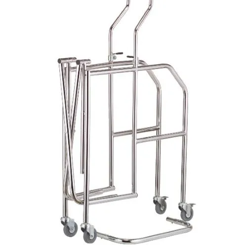 DEAMBULATORE PIEGHEVOLE IN ACCIAIO CROMATO CON APPOGGIO ANTIBRACHIALE - 4 RUOTE PIROETTANTI (2 CON FRENI) - APPOGGI REGOLABILI IN ALTEZZA 95-130cm - PORTATA 130 kg - IN ACCIAIO CROMATO