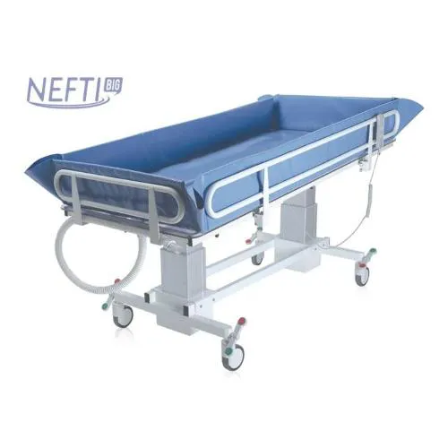 BARELLA DOCCIA ELETTRICA - port. max 325 kg - Ruote orientabili con freno e blocco rotazione - Sponde ribaltabili per un facile posizionamento del paziente - Regolabile in altezza elettricamente da 65 a 95 cm