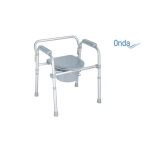 Sedia multifunzione pieghevole 4-in-1: rialzo water, supporto water, sedia comoda, sedile doccia. Struttura alluminio anodizzato, seduta PE, puntali gomma antiscivolo. Altezza seduta 42-58 cm, braccioli 59-74 cm. Portata 130 kg.