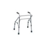 Deambulatore pieghevole a 4 puntali per bambini, in alluminio anodizzato con manopole imbottite e puntali antiscivolo. Regolabile in altezza, portata max 60 kg.